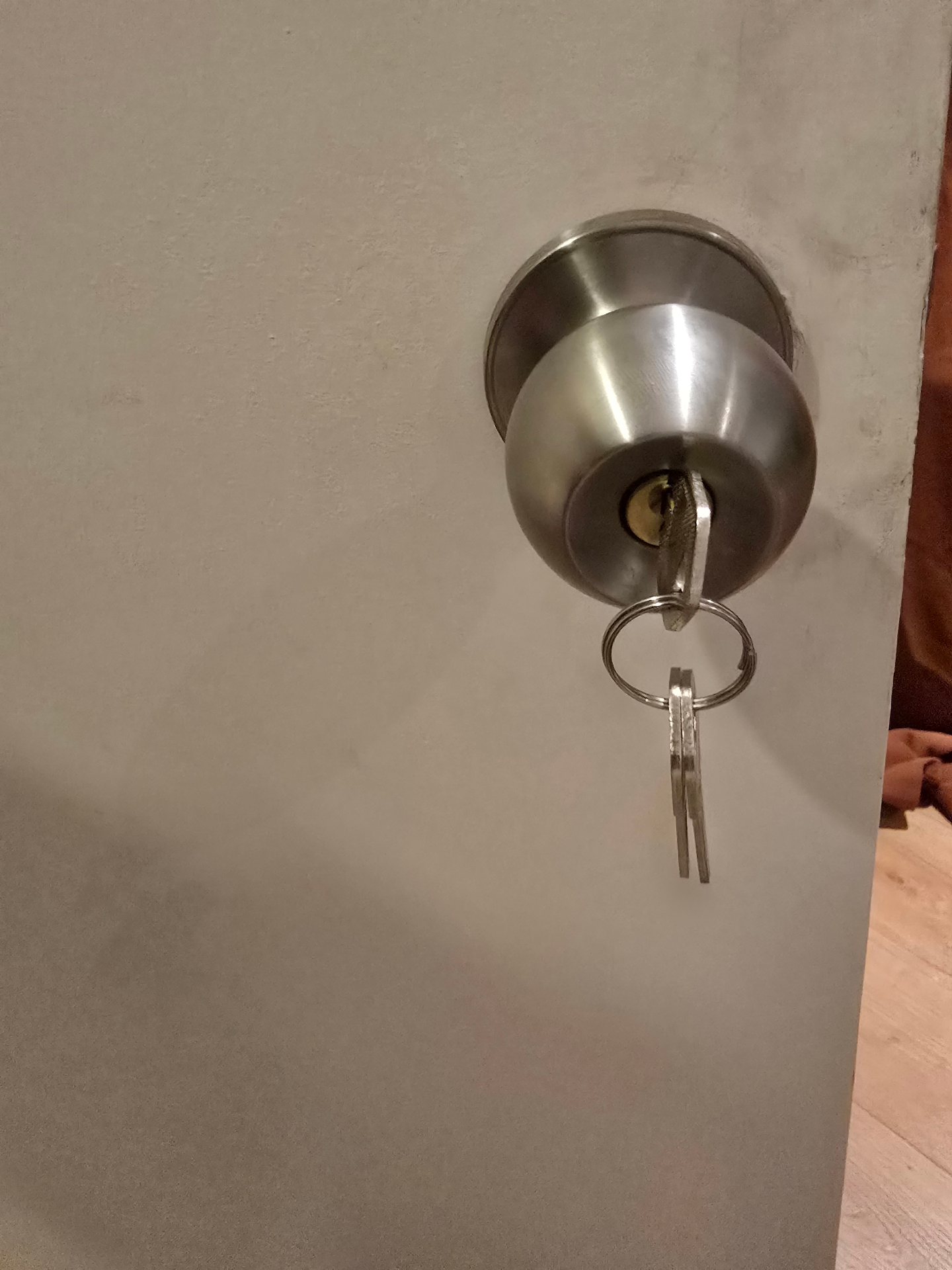 Toddler locked inside flat — priority dispatch